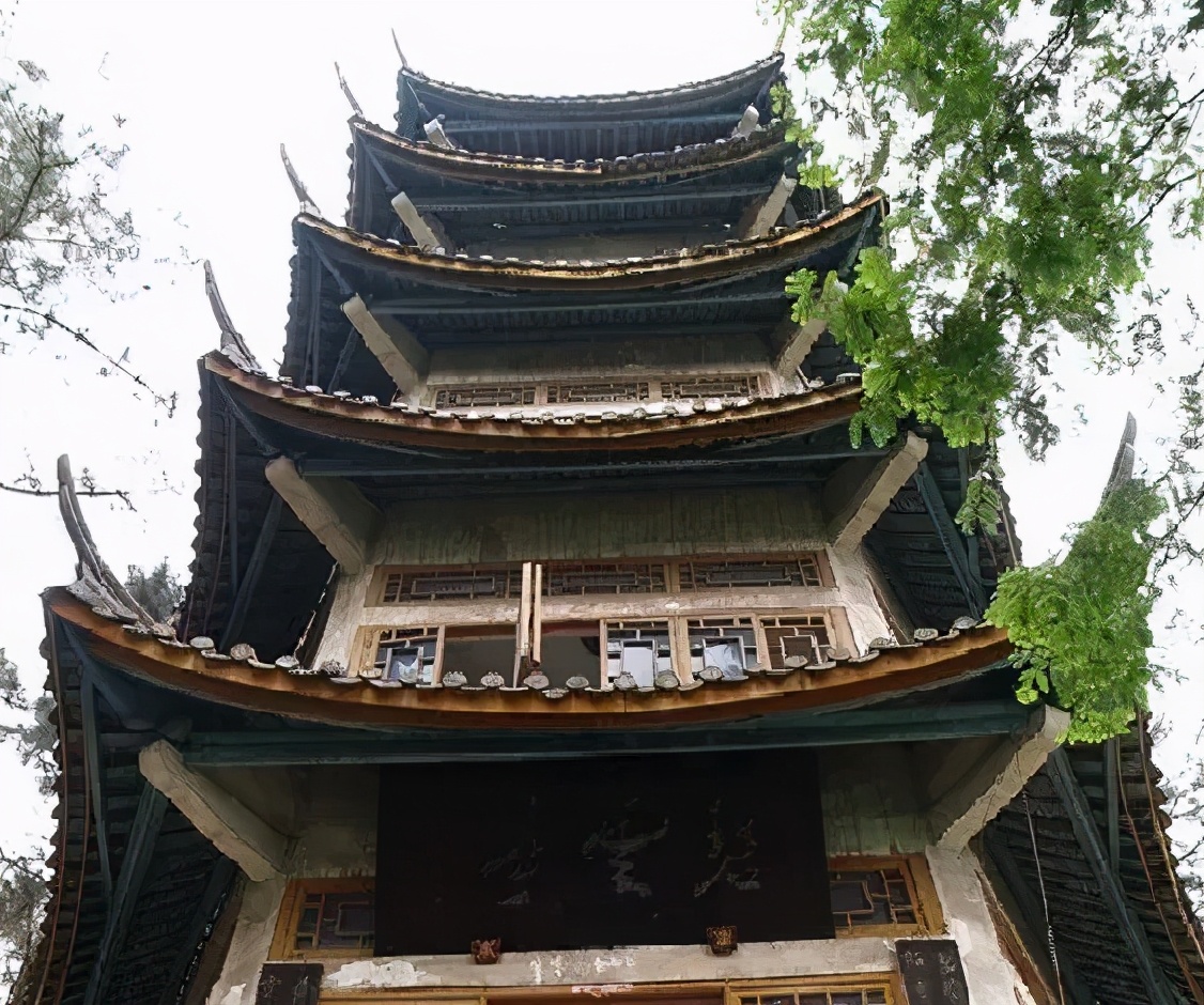 乐山古镇有哪些好吃的 (乐山攻略一日游古镇)