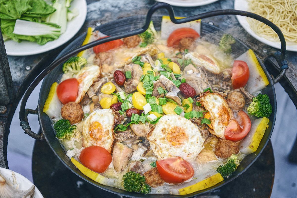 三日游看雪泡温泉,三里畈镇温泉村泡温泉攻略