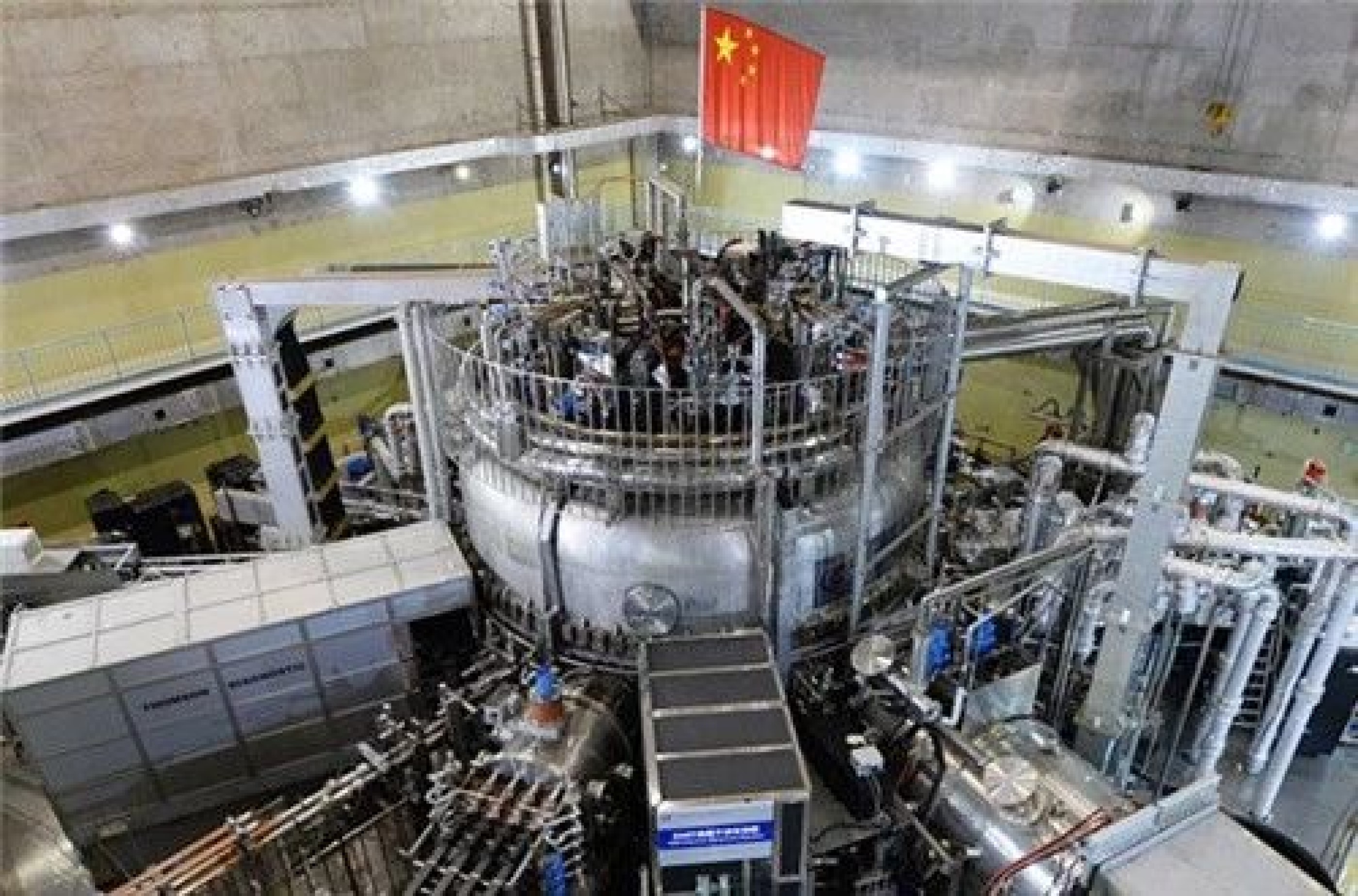 世界上有人造太阳吗,太阳可能是人造的吗