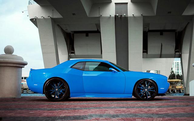 肌肉男配道奇挑战者,肌肉男硬派越野