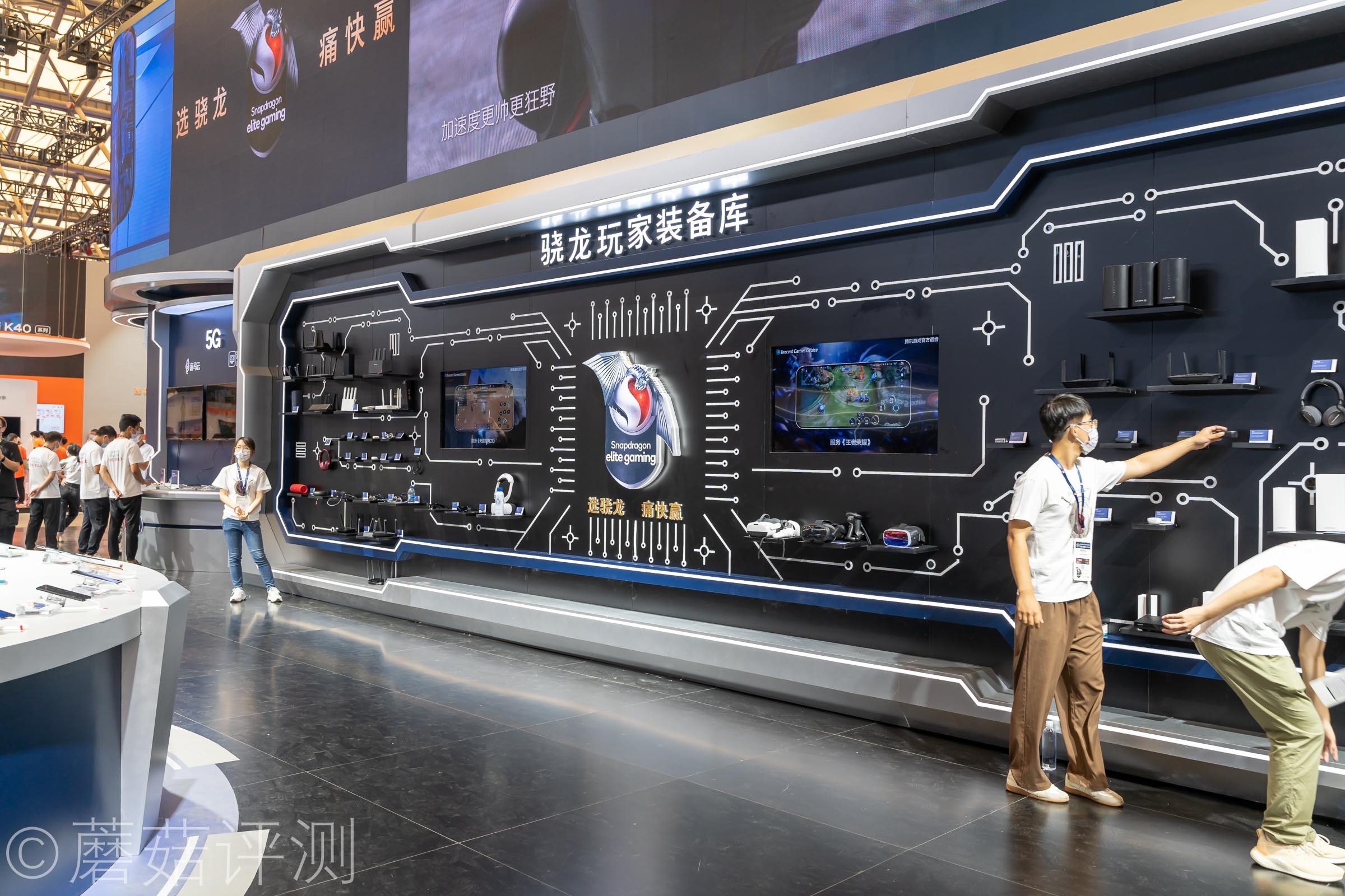 又有啥好玩的？蘑菇带你逛ChinaJoy2021，硬件、车和漂亮的小姐姐