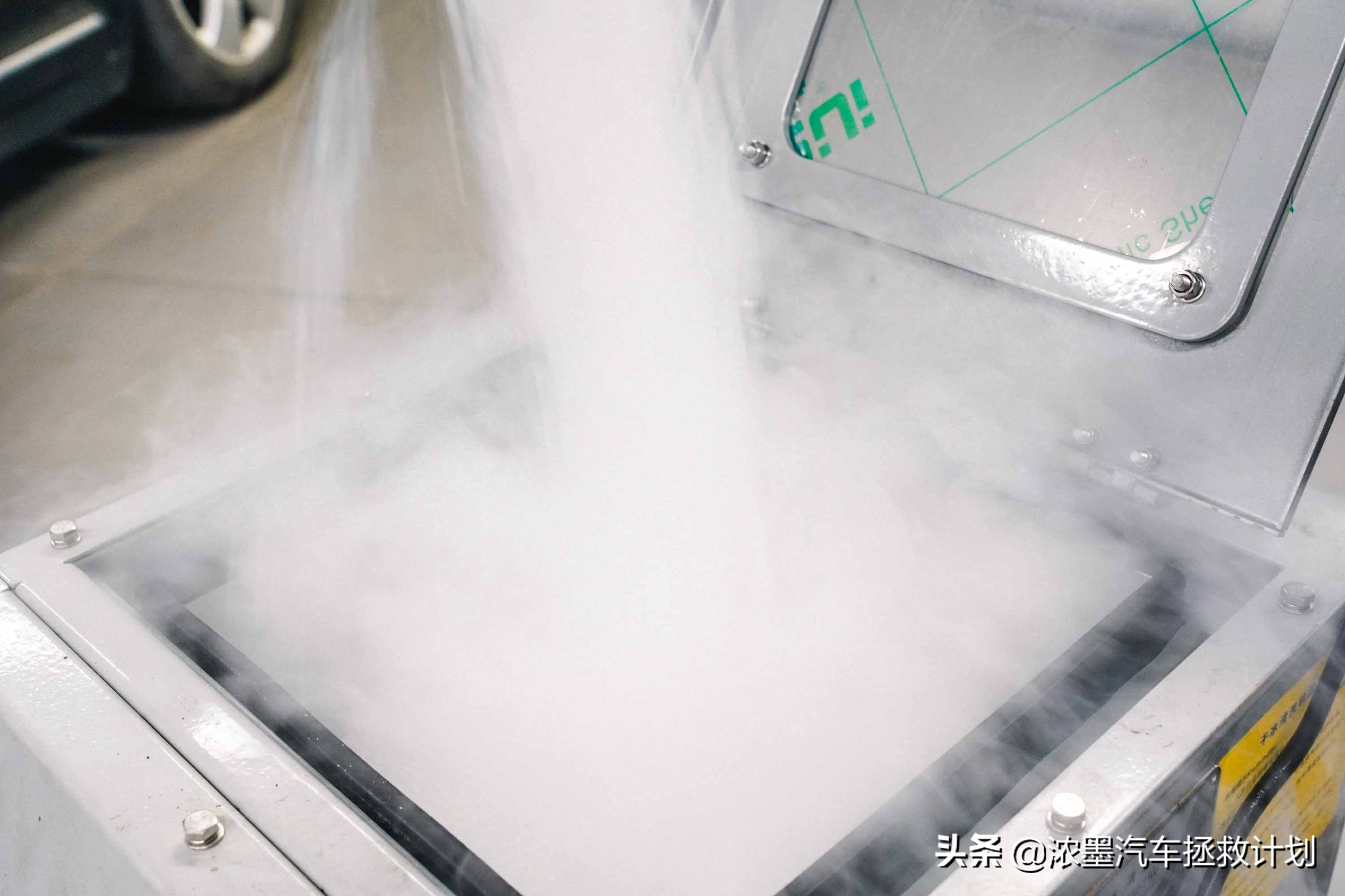 一代经典丰田普瑞维亚,丰田普瑞维亚依然经典