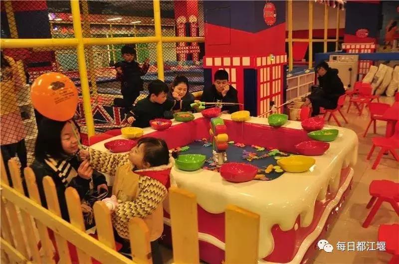 六一儿童节火车,六一快乐专列