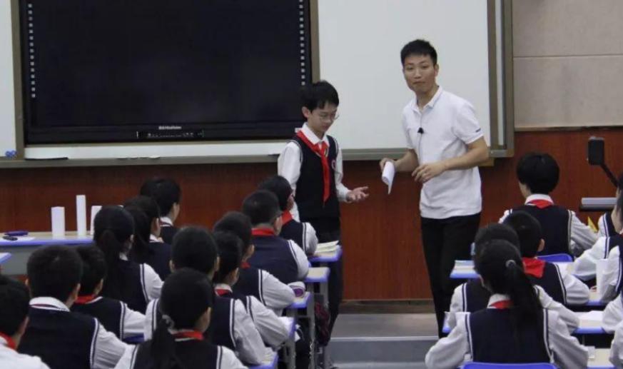 小学语文叠词专项复习归类总结,小学语文常见关联词及句式练习