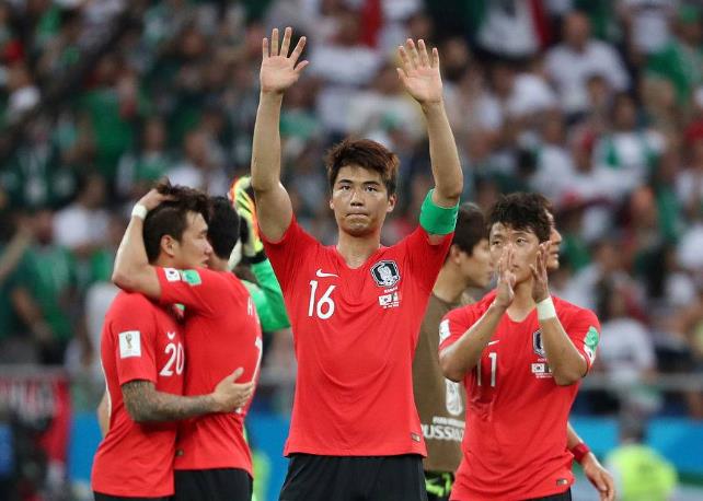 中日韩谁最强,英媒评英超历史最好11名亚洲球员