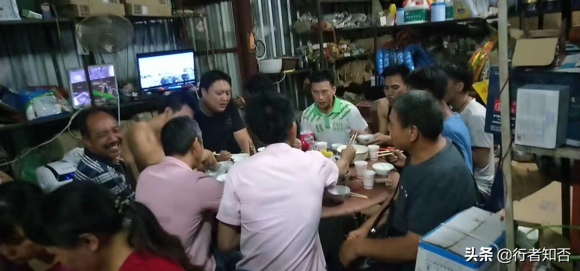 湘人乐于勤，端午“粽”系亲。在外拼搏的人，笑威祝您端午安康