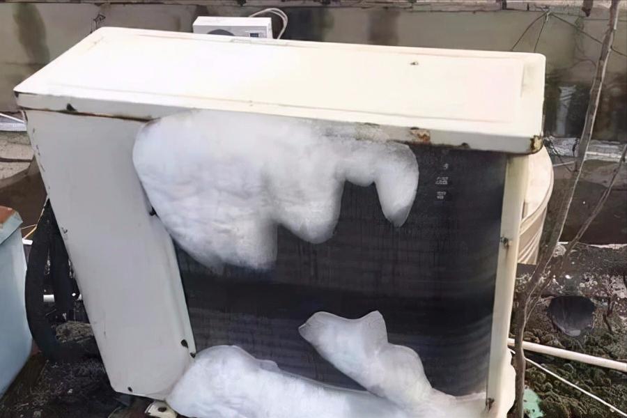 空气能热水器的实用性与缺点对比,了解空气能热水器的优势和功能