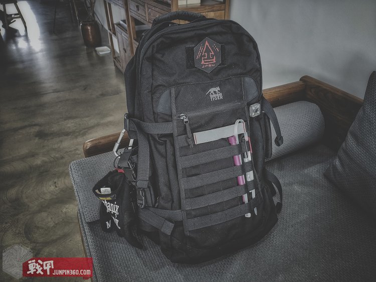 开始行动－塔虎37L任务背包使用简评