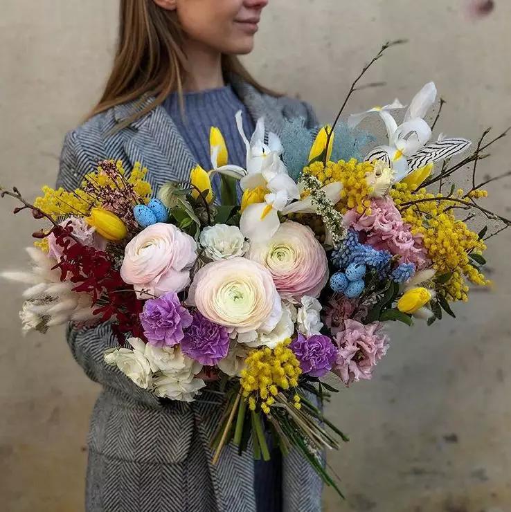 开花店是什么体验？好多人都回这两个字