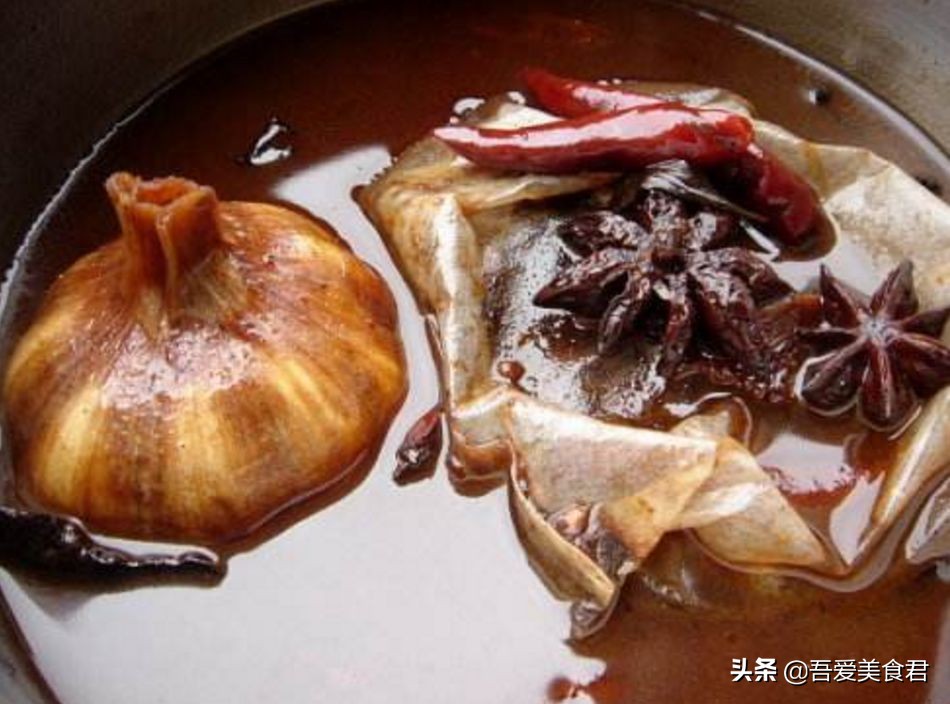 卤菜发黑发酸怎么回事,卤菜发黑卤水发酸该如何解决