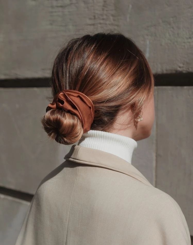 适合黑长直的百搭发型,黑长直的减龄发型