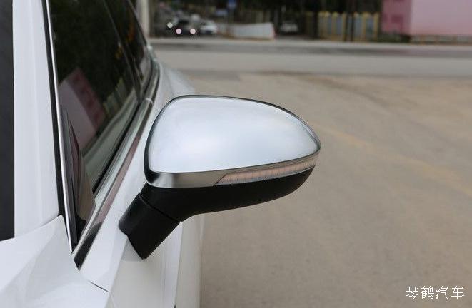 君威GS和全新大众CC你支持谁?网友:比比百公里加速就知道了