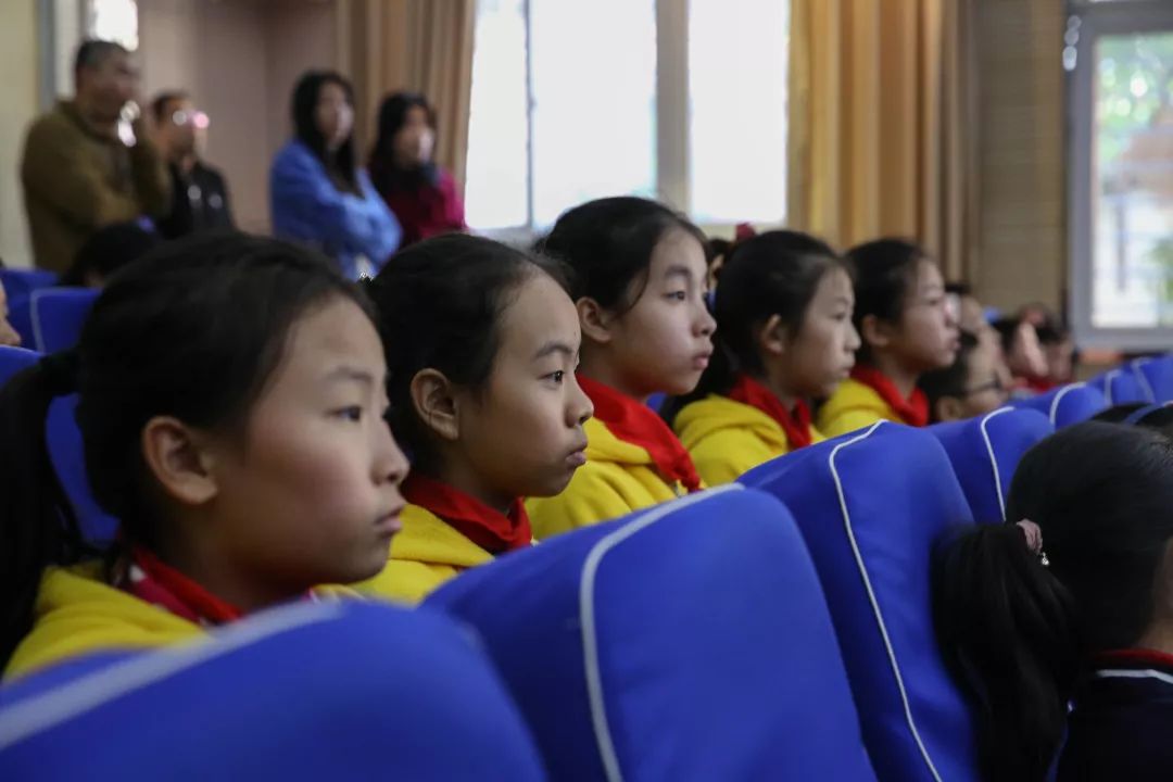 足球文化进校园,体育文化进校园