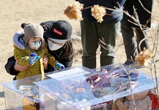 郑仁虐待事件,郑仁被养母录下800条虐待证据