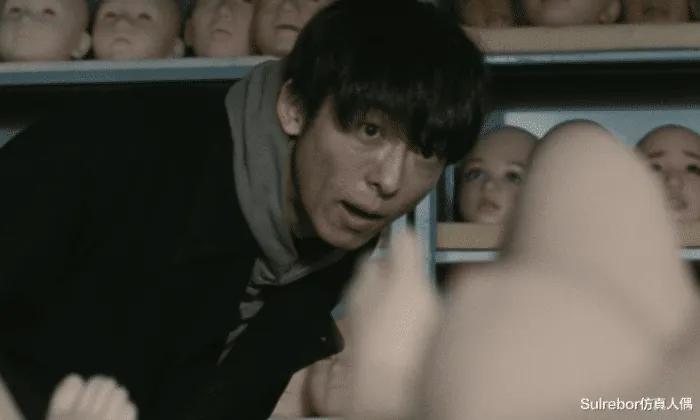 娃圈隐秘：*体娃实**娃背后的情感羁绊，成年人世界的孤独