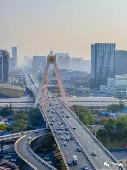 致敬岁月，未来可期！穿越30年带你看成都高新30个第一