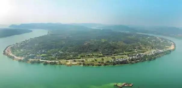 百里柳江“龙凤胎”,这块地为什么这么贵?玄机在这里