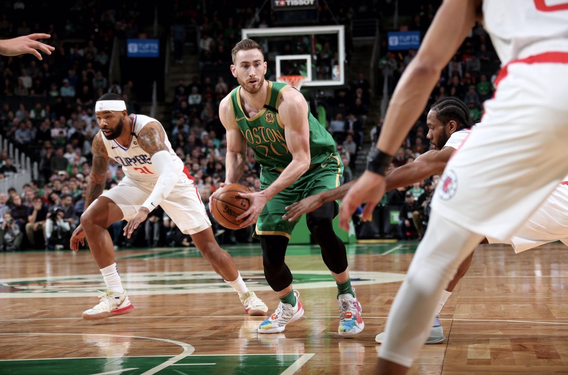 又草率了？乔丹赌博“白人詹皇”或引狼入室，做好2点才能不赔钱