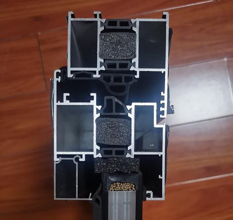 断桥铝封窗是打胶好还是密封条好,断桥铝封窗90和108选哪个