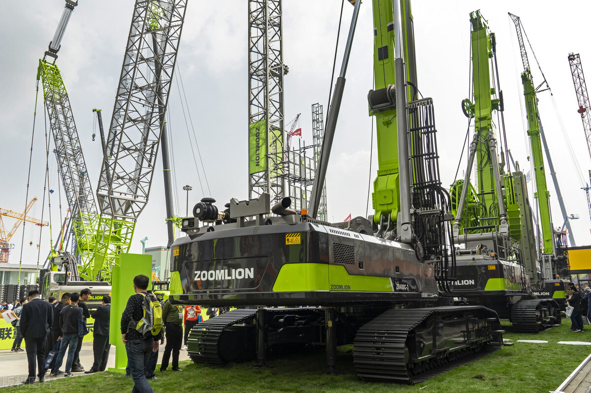 世界十大最顶级工程机械巨头,中国竟然独霸三席