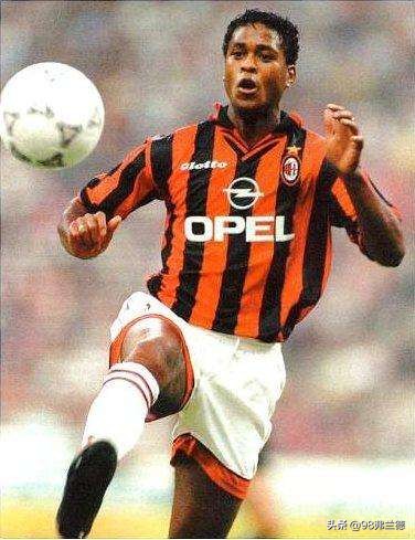 克鲁伊维特穿过的号码,142克鲁伊维特