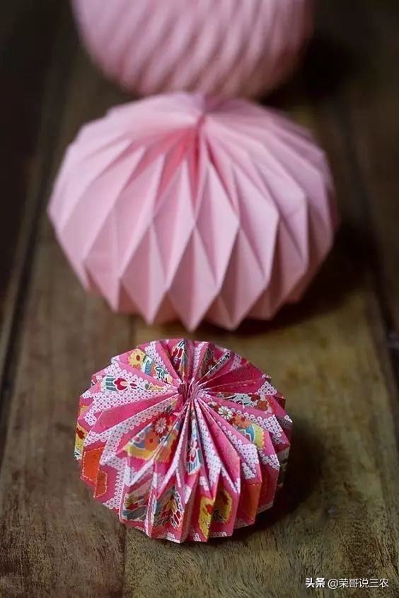 正月十五闹花灯欢乐喜庆过元宵,元宵节的灯笼和花灯怎么做