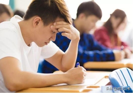 男生好就业的十大专业,十大铁饭碗职业排行榜