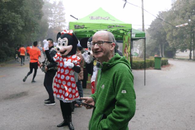 10月狂欢,10月狂欢季