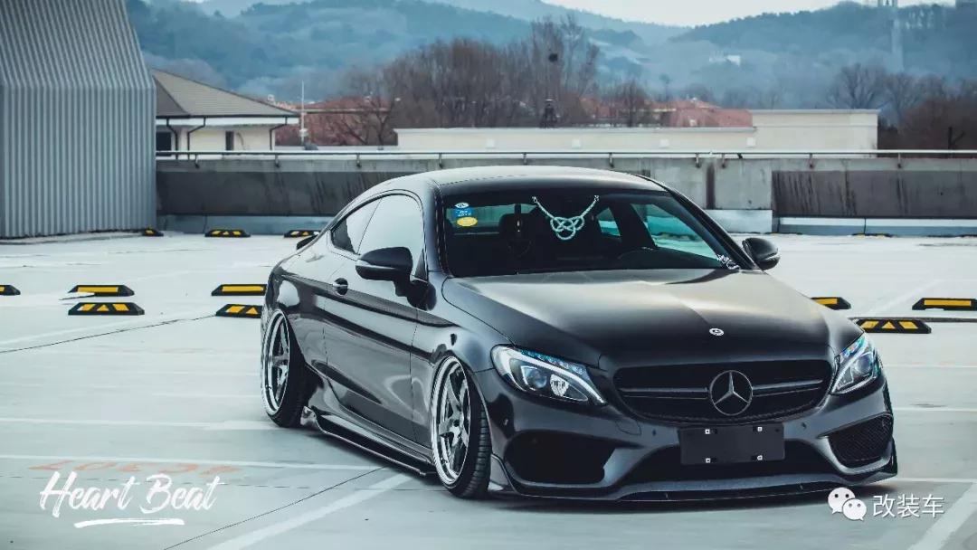 放弃了激情小钢炮高6R，购入奔驰C200做回安静的*男美**子！