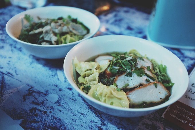 两人泰国游,两个人泰剧