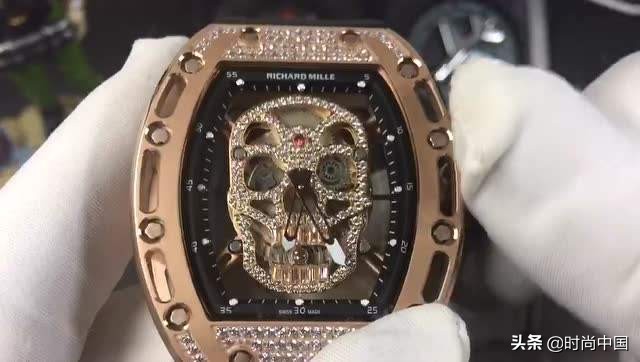 十大顶级奢华手表,把奔驰车上的表戴手上