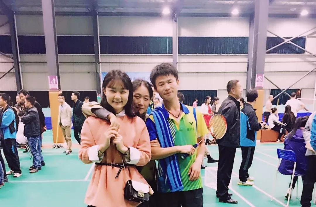 说说羽毛球运动带给你的感受,羽毛球带给我的快乐