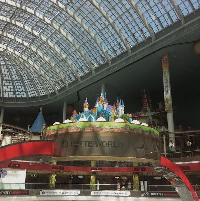 济州岛到首尔炸鸡啤酒和派对