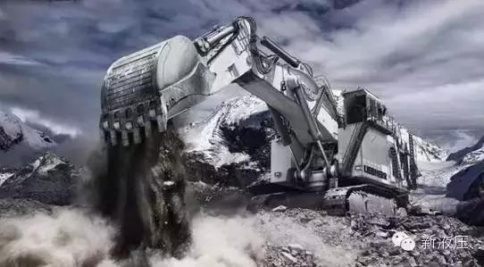 世界最大的挖机有多大,中国最大的液压挖机