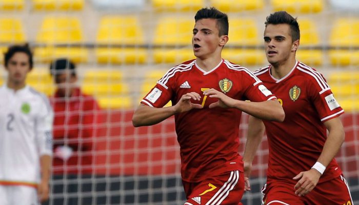 草根逆袭成富翁,草根逆袭亿万富翁