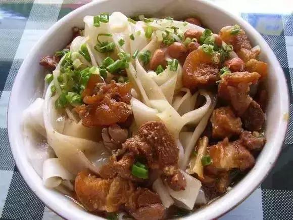 吃完了整条昌岗路,才发现住在这里的人实在太幸福了!