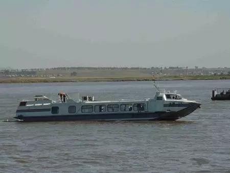 搭过这种船的梧州人,都已经老了!好好珍藏吧!你搭过吗?