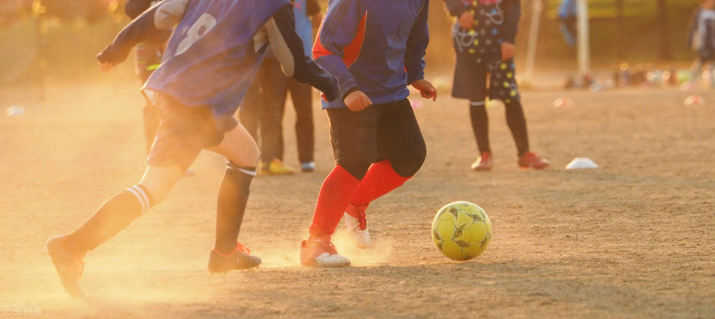 从足球中我们学到了什么,我的足球回顾