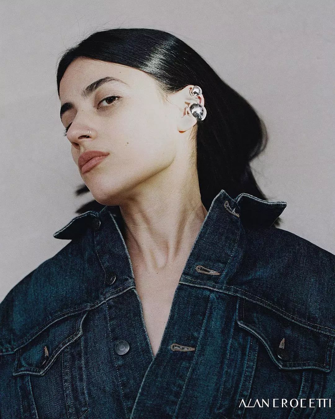 明星同款耳夹无耳洞,没有耳洞的明星是怎么戴耳环的