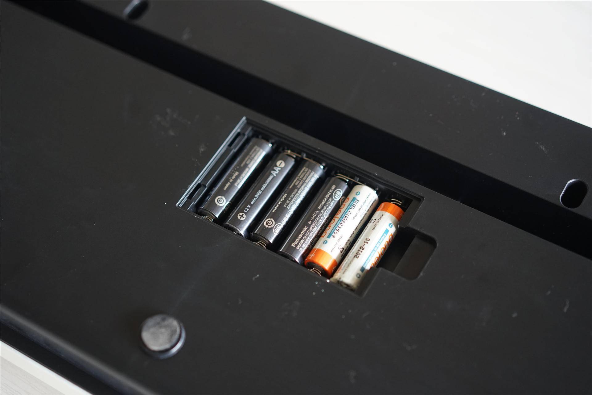 theone智能钢琴和电子琴的区别,theone智能钢琴和普通钢琴区别