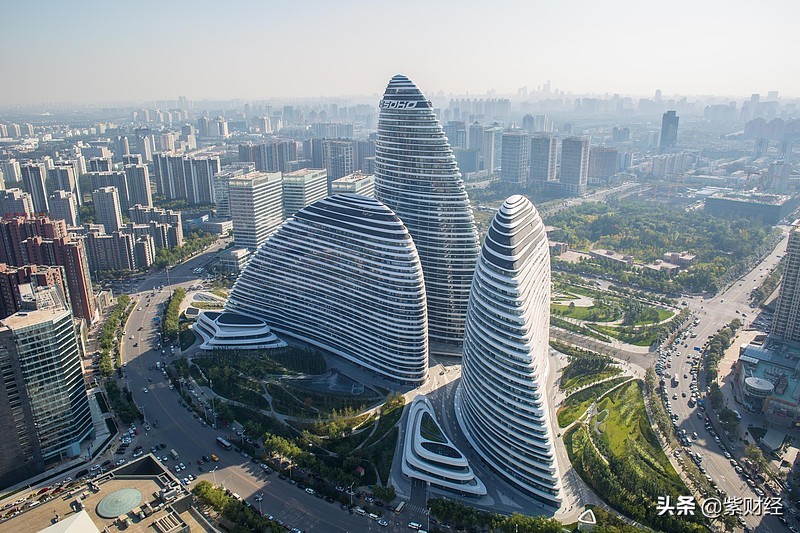 效仿李嘉诚看空中国，拥抱英美澳！“潘跑跑”能跑掉吗？