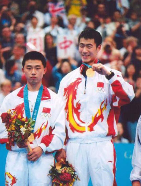 赵薇与乒乓球王励勤处过对象吗,赵薇王励勤现在私下还有联系吗