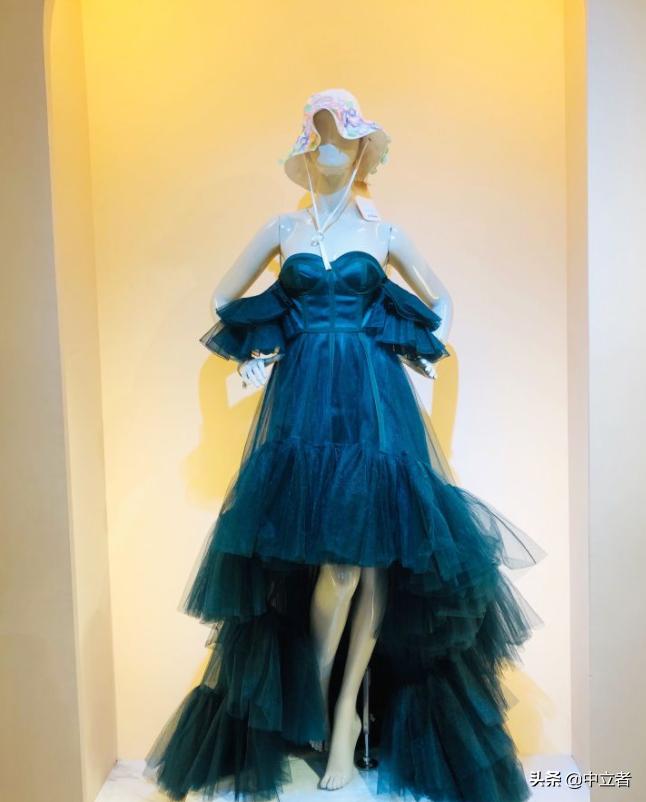 泰国买表比国内便宜多少,在泰国买什么车最划算