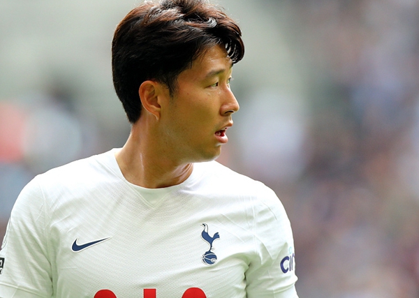 12强赛第一轮!韩国单挑西亚群狼首战PK伊拉克孙兴慜领衔