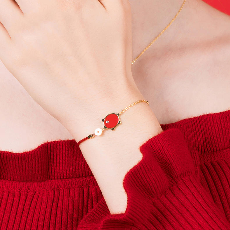 精致配饰让你变身时髦精,时尚配饰诠释优雅高级艺术