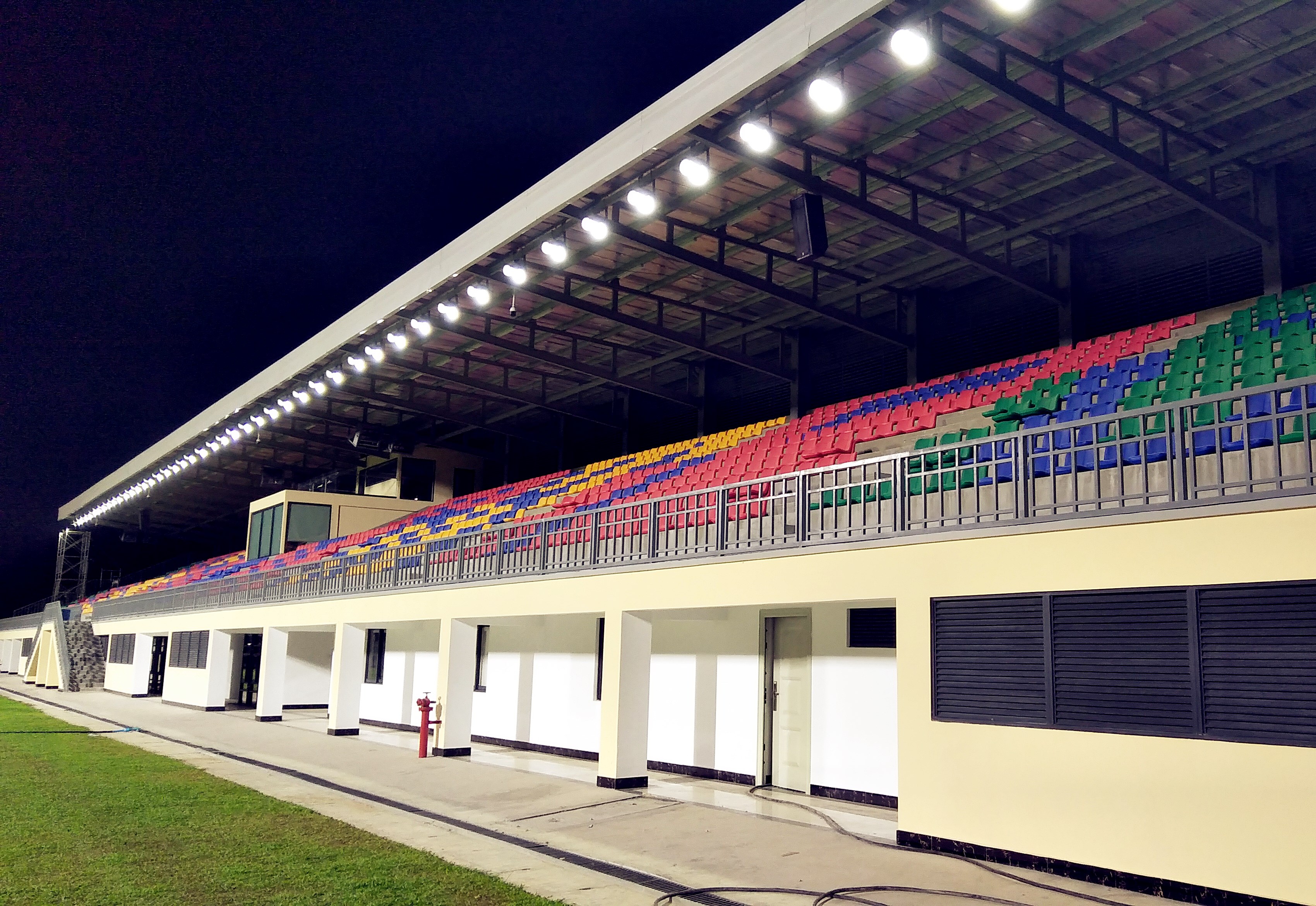 国足选拔队不敌韩国男足,国足选拔队负韩国队