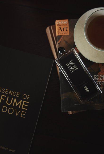 10款适合冬天的香水，暖得像个拥抱