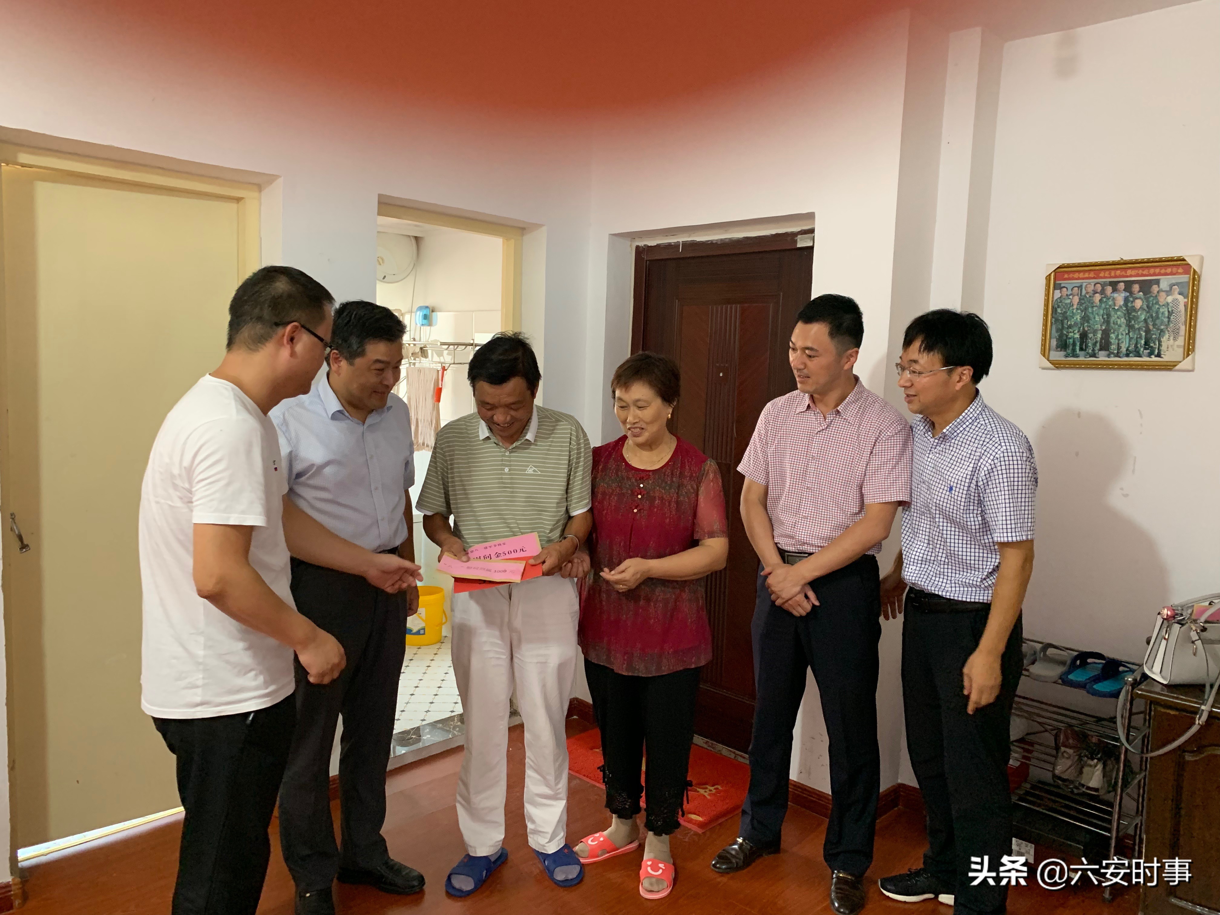 双拥花开代代红,军民携手共筑双拥之花