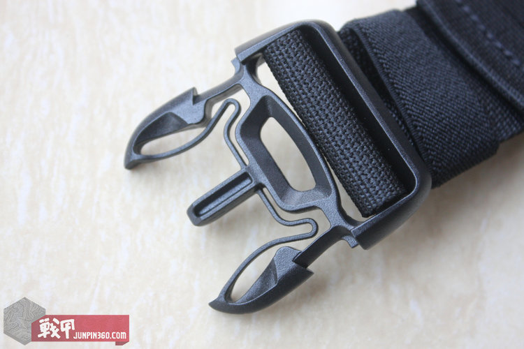 胸中有丘壑，腹内有乾坤——简评LiiGearMr.Control胸包