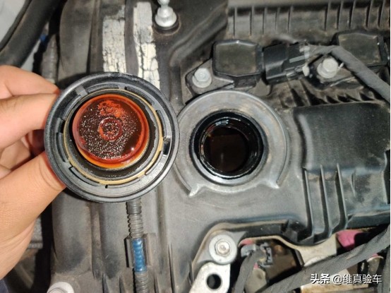 起亚k52016款2.0lhybridgls,起亚k52021款380gtline旗舰版